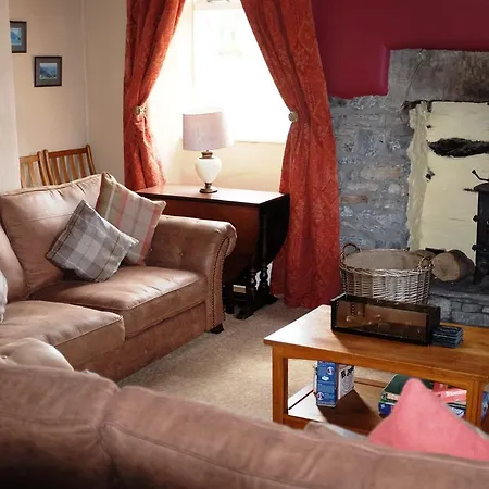 Фермерский дом Ullathorns Farm *